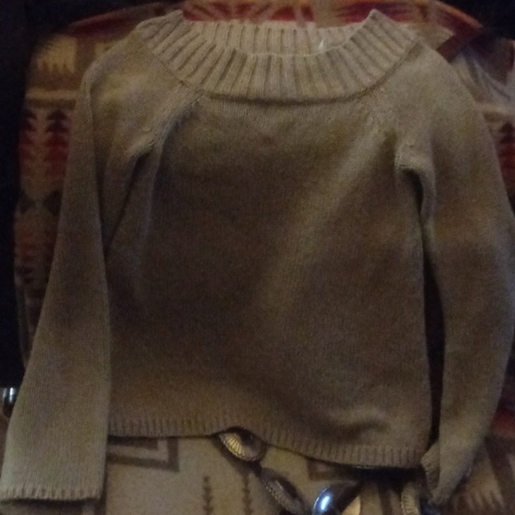 Loft. Tan Sweater - Picture 5 of 5